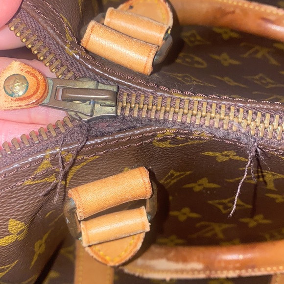 📸🎥NEW PICS + VIDEO ADDED🎥📸 Louis Vuitton Monogram Keepall 55 - Picture 8 of 17